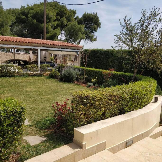 شقة Takis & Machi House Rafína المظهر الخارجي الصورة